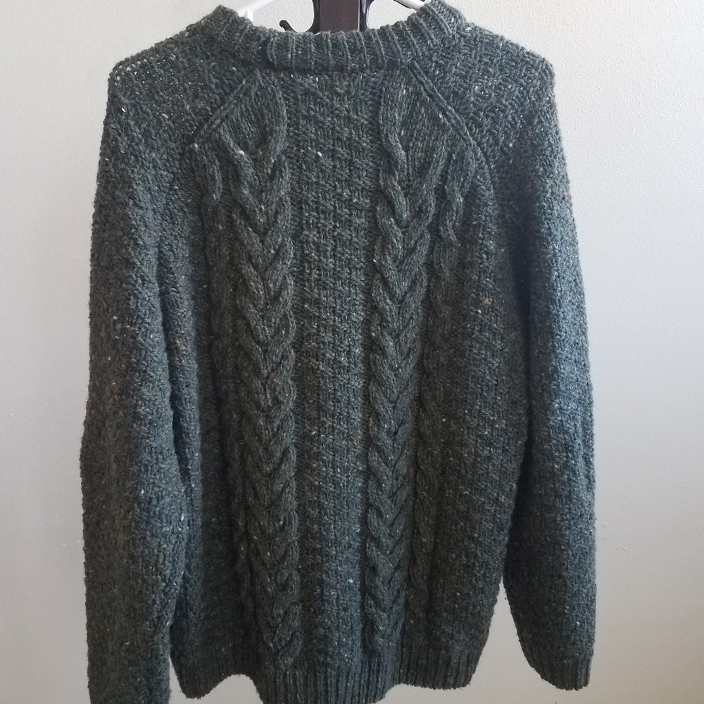 Sweater - Knit from a Donegral textured tweed yarn